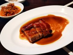 蜜汁黑豚叉烧-杭州西子湖四季酒店·金沙厅