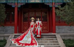 -莫兰迪婚纱摄影