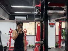 -坚果健身24小时工作室(定西路店)