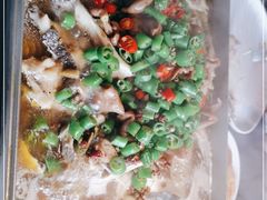 -辣尚瘾·烤鱼·新川菜(交大直营店)