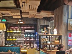 -领鲜活海鲜榴莲自助火锅(东门店)