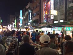 -六合夜市
