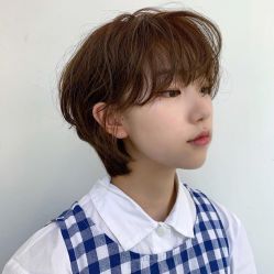 -Hello Lady发型设计