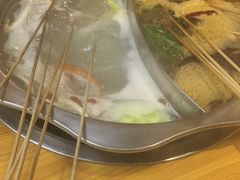 -何氏串串香火锅(翠亨店)