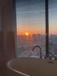 -丽复产后康复萧山旗舰中心