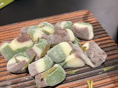 -三出山火锅(南京万象天地店)