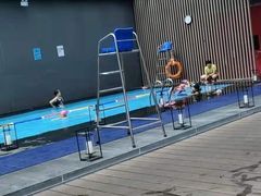 -浚涛游泳培训(协信中心店)