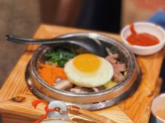 -明洞阿姨·韩式酱蟹烤肉·创意料理(三元桥店)