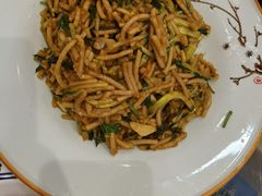 -哈啾嗨·新概念蒙餐(红星新城店)