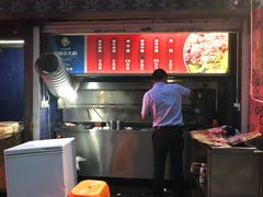-清真·卡德尔大叔新疆主题餐厅(龙汇路店)