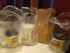 -麦当劳(乳山路店)