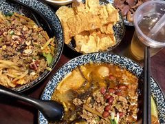 -粉家柳州螺蛳粉(杨宅路店)