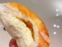 椰奶芝士包-BROAD面包路·欧式面包(龙湖时代C馆店)