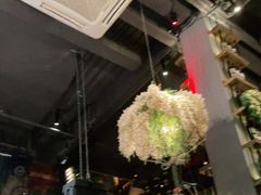 大堂-胡桃里音乐餐厅(陶溪川店)(川湘赣菜·世界百大酒庄直供红酒·音乐表演)