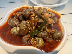 螺丝-凤凰路何眼镜香辣蟹(花果园店)