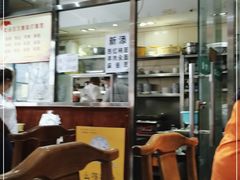 大堂-老爆肚满五香烧牛羊肉