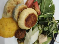 -谦和素食自助餐(云峰花园店)