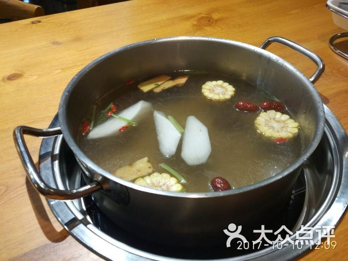 高兴壹锅潮汕鲜牛肉火锅(江汉路总店)清汤锅底图片 第4张