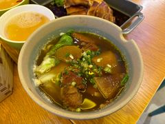 -美食小镇·观赏珍稀鸟类·长隆熊猫酒店