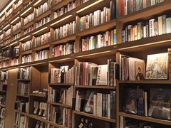-茑屋书店(天目里店)