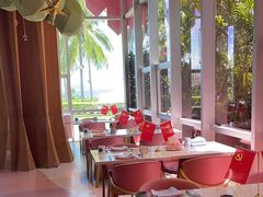 -水桶王国主题餐厅·聚会·生日派对·亲子活动·家庭套餐(亚龙湾希尔顿店)