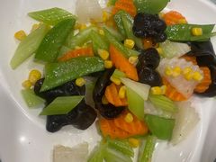 -六和聚传统烤鸭.天津菜(和平店)
