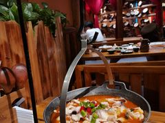 -老滇山寨•云南特色菜•地方菜•民族风情歌舞表演(金碧店)