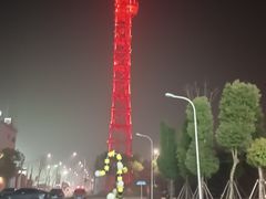 -极限PLAY运动娱乐新世界·团建派对潮玩休闲馆·室内蹦极高空游乐园