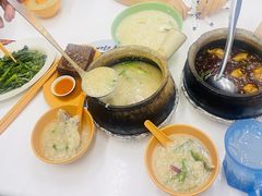 -长城砂煲田鸡粥