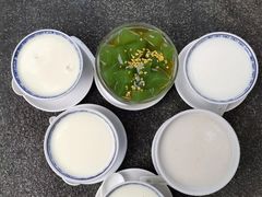 -周大娘牛乳(旧寨古村总店)
