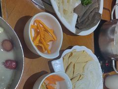 -重庆小天鹅(英雄山路店)