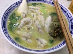 -明呈黄鱼面馆(斜土路店)