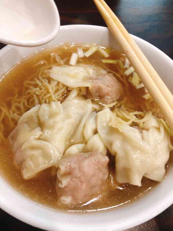 黎记竹升面-"一家小店,但味道还是不错的,不比外面的大.