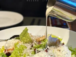 凯**拉