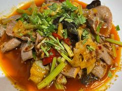 -冯烫烫跷脚牛肉·川菜小馆(武胜西街店)