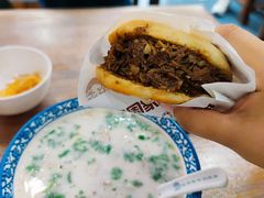 -穆得·老周家牛肉烧饼(普利街店)