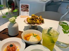 -春树下·树屋花房西餐厅(罍街AS1980店)