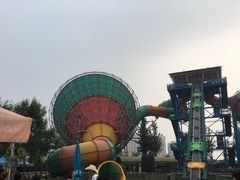 -欢乐水魔方水世界