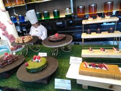 -唐拉雅秀酒店-西锦汇空中BBQ·思创餐厅