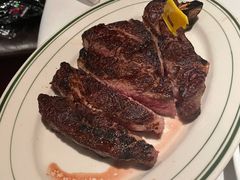 -Wolfgang’s Steakhouse 沃夫冈牛排馆(上海白玉兰广场店)