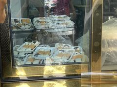 面包甜点陈列柜-正味斋锅巴菜(西北角店)