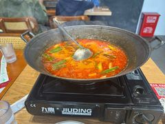 -干老庆贵州留一手烤鱼·地摊火锅(财经大学店)