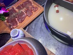 -热火朝天鲜切牛肉火锅(南强街巷店)