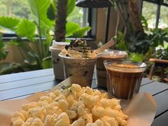 -J Create城市露营咖啡·简餐·宠物(上海动物园店)