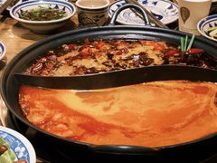 -旧街市鲜货老火锅(大光路店)