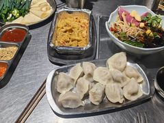-马路牙子烧烤音乐酒馆(望京店)