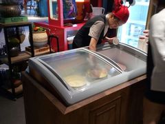 -领鲜活海鲜榴莲自助火锅(东门店)