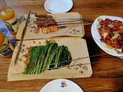 -后院烤吧·木炭烧烤·烤鱼·云贵川火锅(忻州古城店)