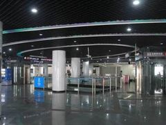 -东方体育中心(地铁站)