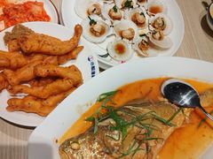 -小船渔村•大连菜•大连焖鱼(黄河路店)